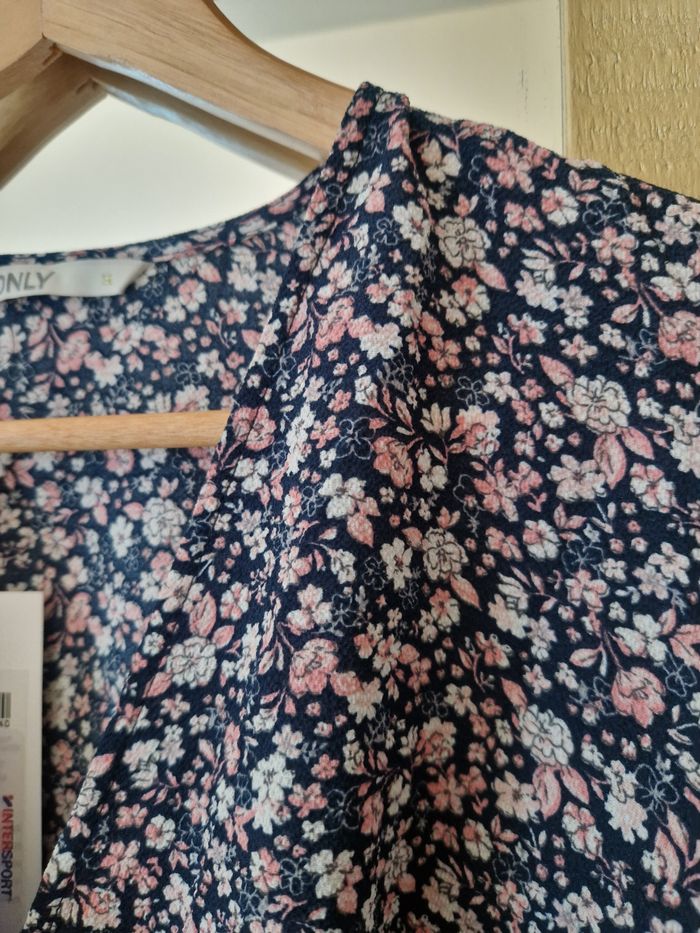 Robe fleurs - photo numéro 2