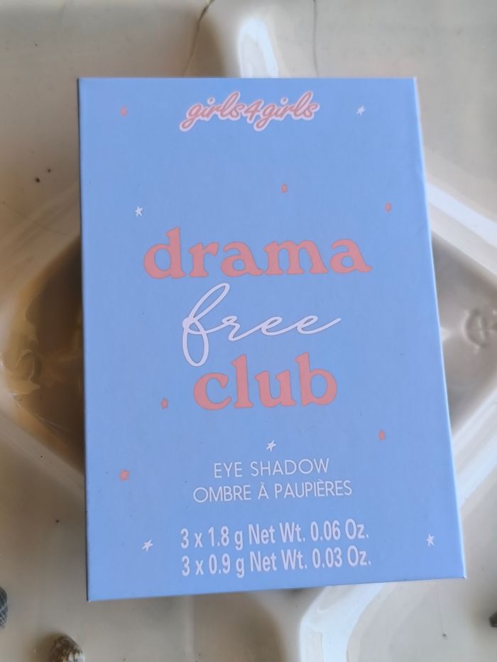 6 ombres à paupières Girls4girls - photo numéro 2