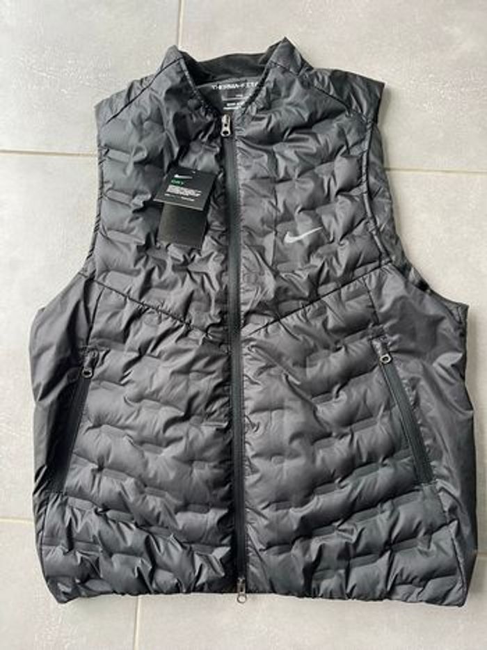 Nike performance aeroloft veste sans manche noir L
