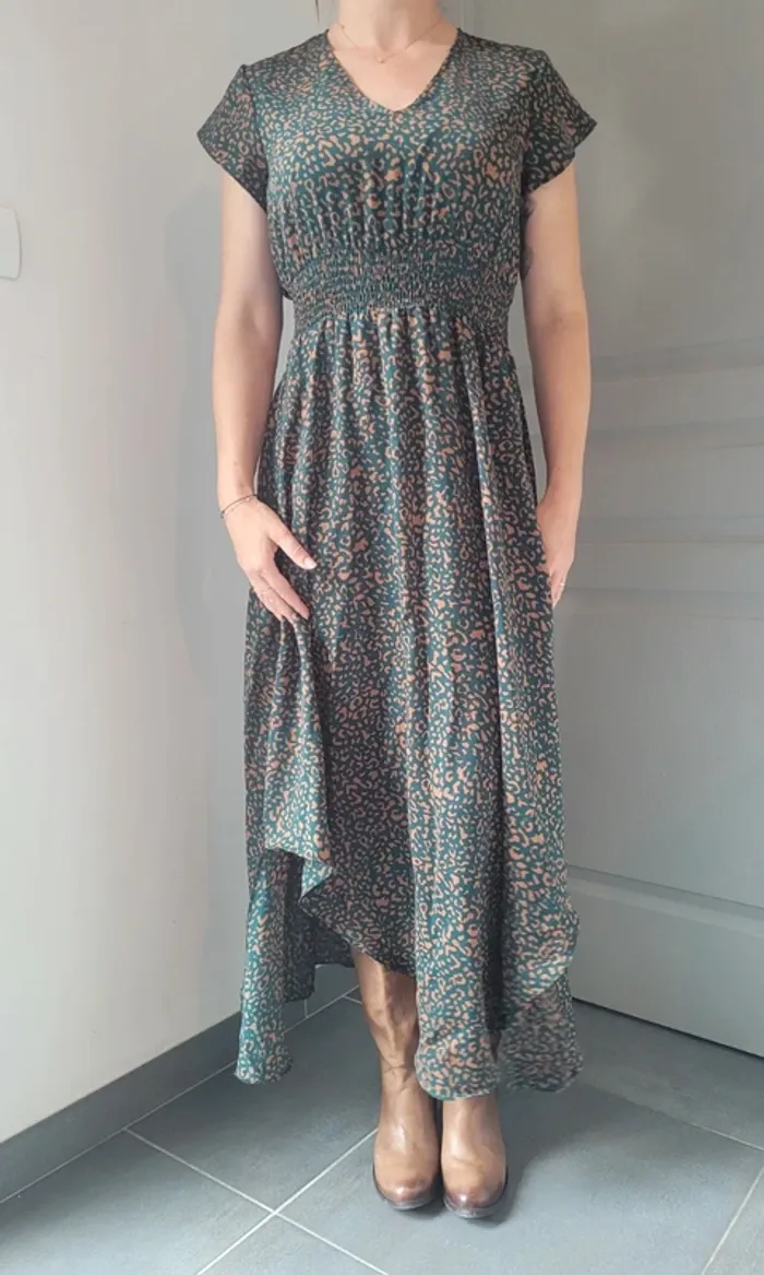 Robe LPB asymétrique fluide taille S - photo numéro 3