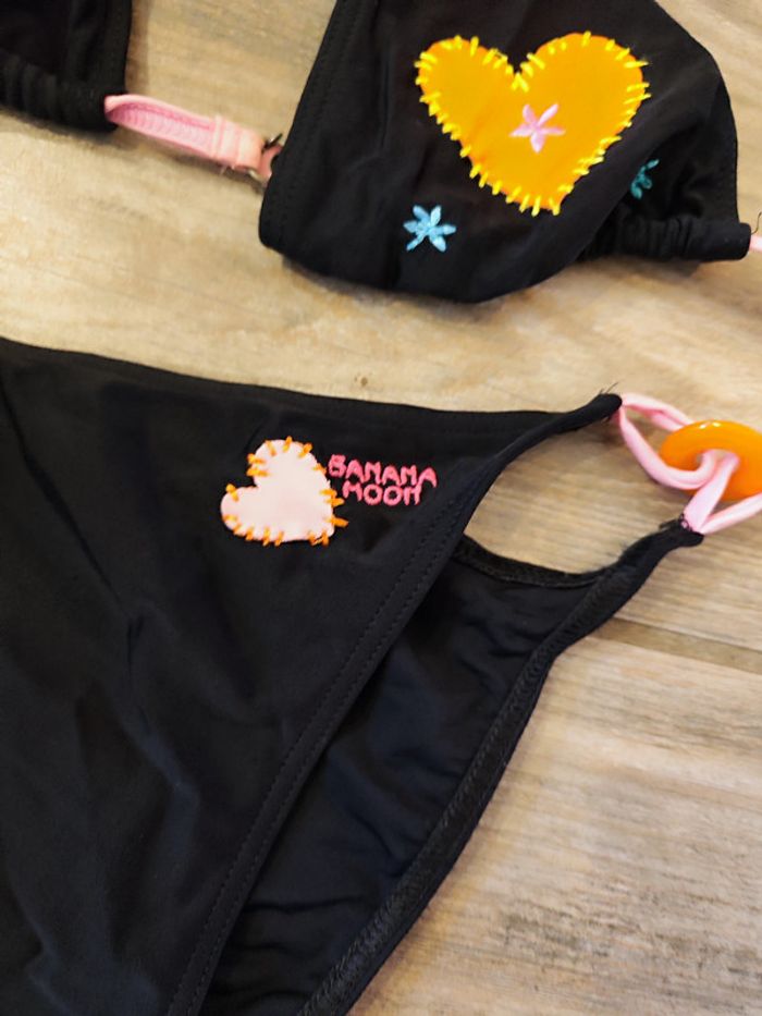 Maillot de bain deux pièces noir avec coeur et fleurs Banana Moon Taille 40 - photo numéro 2