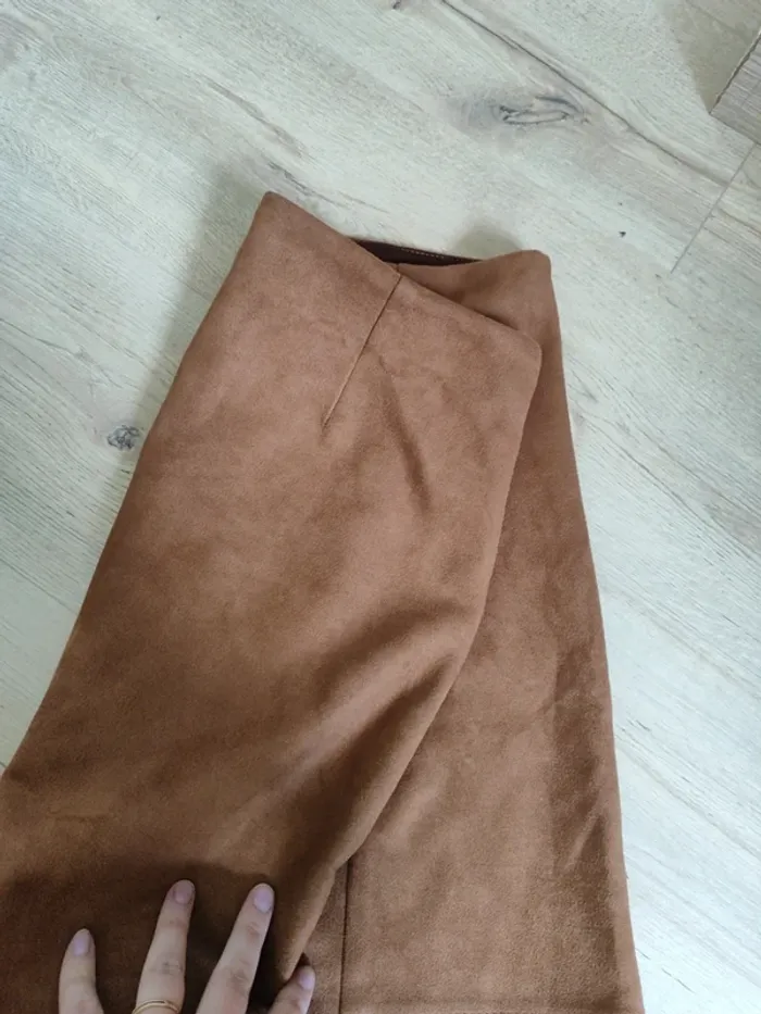Jupe marron en daim - photo numéro 4