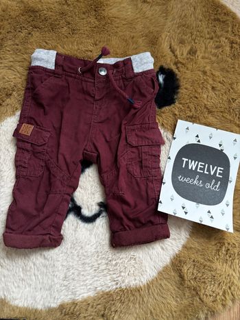Pantalon bordeaux GEMO t.3m