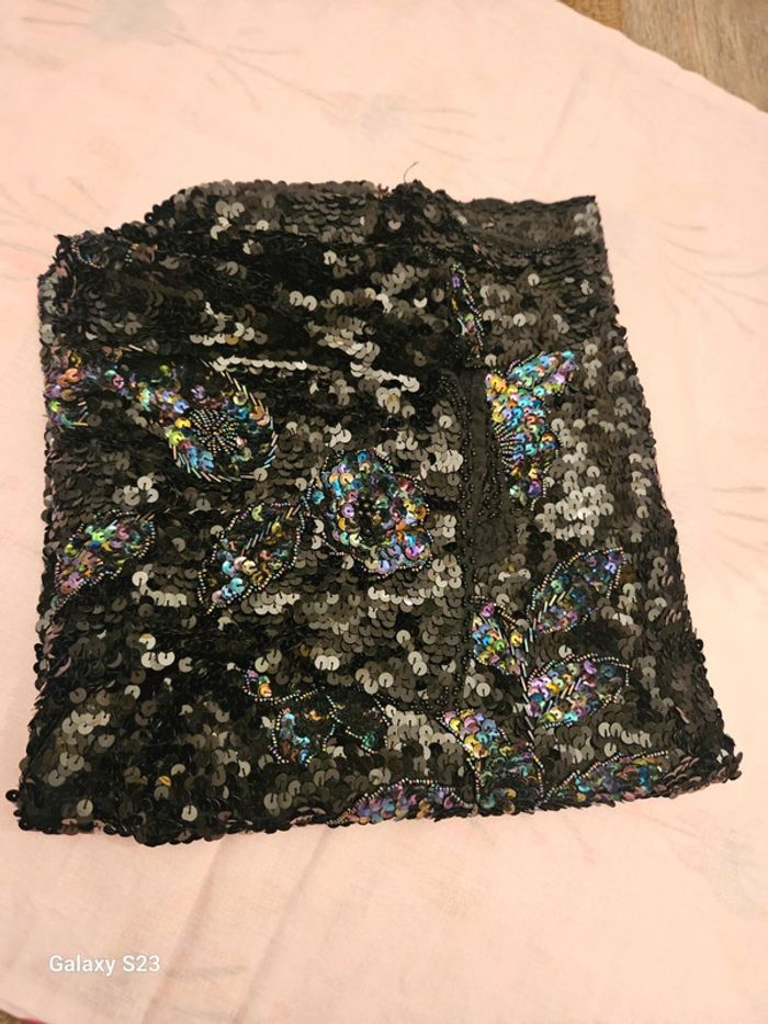 Haut pailleté - photo numéro 11