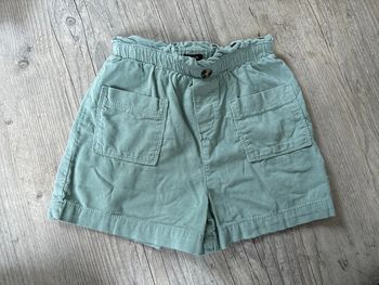 Short effet velours Kiabi 6ans tbe