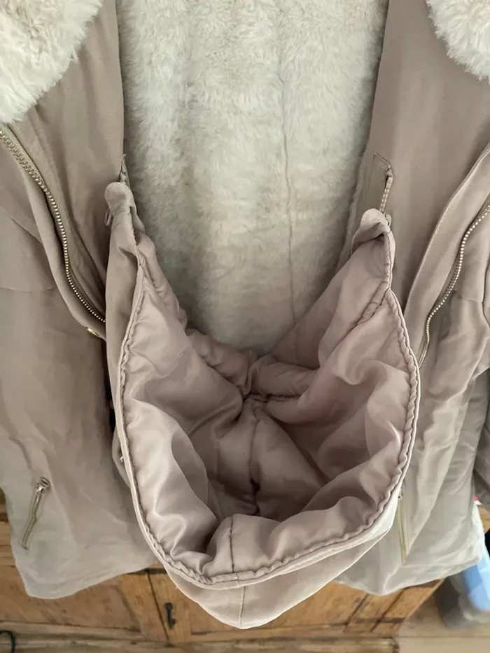 Manteau de portage hiver t 44 - photo numéro 3