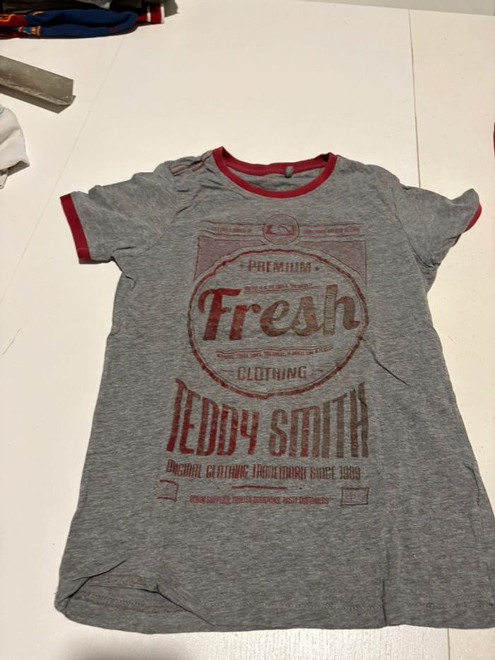 Lot de 5 tshirts - photo numéro 3