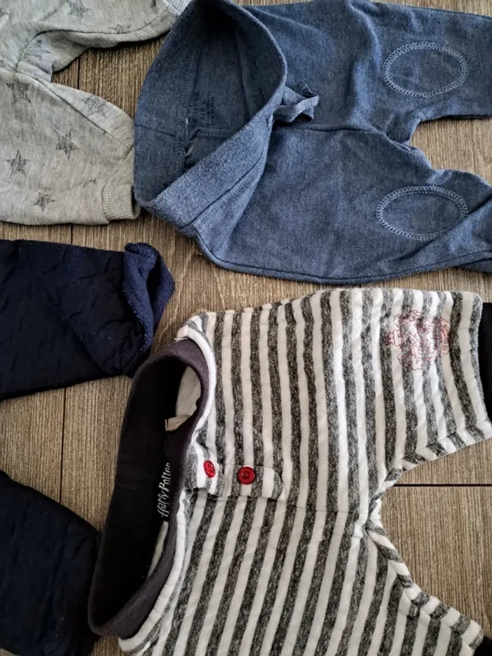 Lot vêtements hiver garcon 1 mois - photo numéro 2