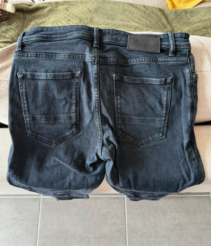 Jean Slim Hugo Boss 30/32 - photo numéro 5