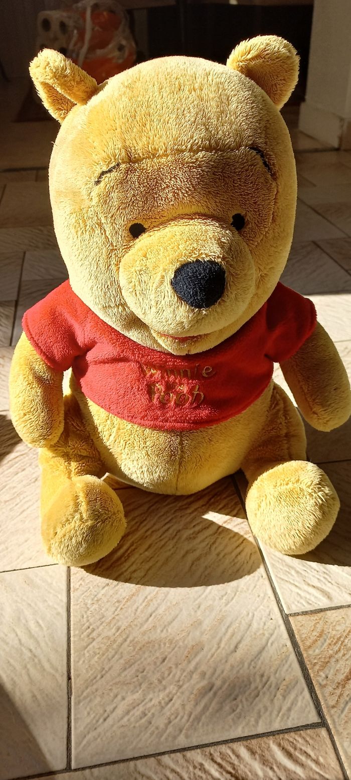 Peluche Winnie l'ourson disney