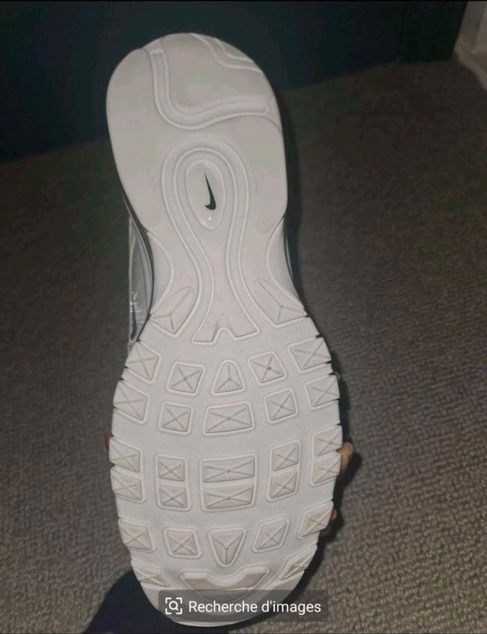 Chaussures  Nike  97 Pointure 41 - photo numéro 6