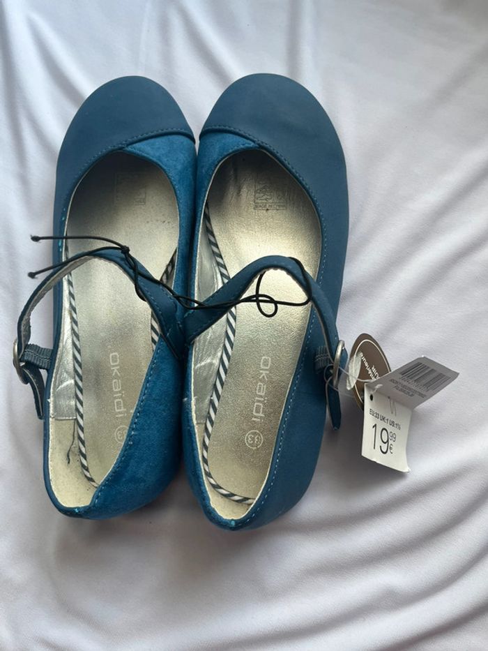 Ballerine bleue fille enfant taille33 neuve Okaïdi