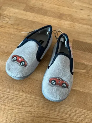 Pantoufle voiture