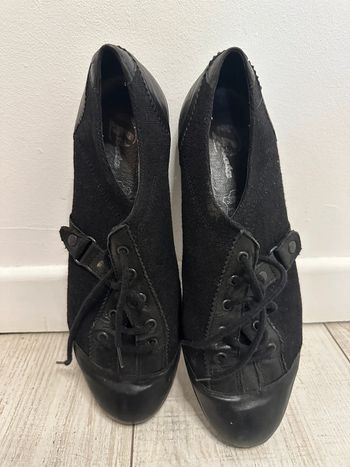 Chaussures Bata Taille 39