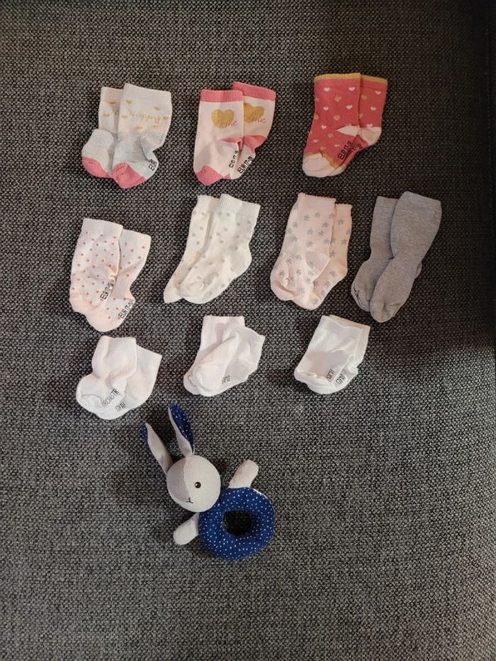 Lot 10 paires chaussettes filles 17-18