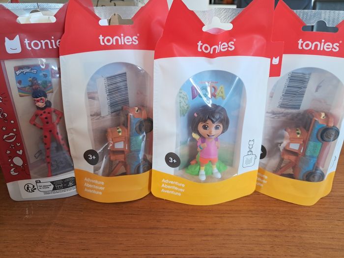 Lot de 4 tonies neuf en français