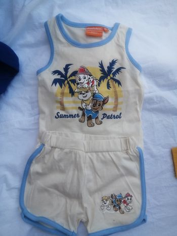 Ensemble pat patrouille 6 mois neuf