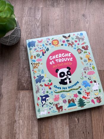 - cherche et trouve des tout petits, Chez les animaux - Très bon état