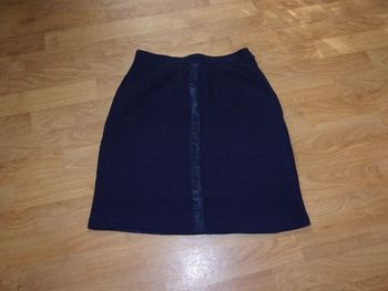 Jupe bleu marine liserés satin 2 poches 38 TBE