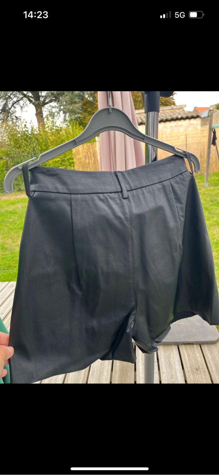 Short simili cuir - photo numéro 2