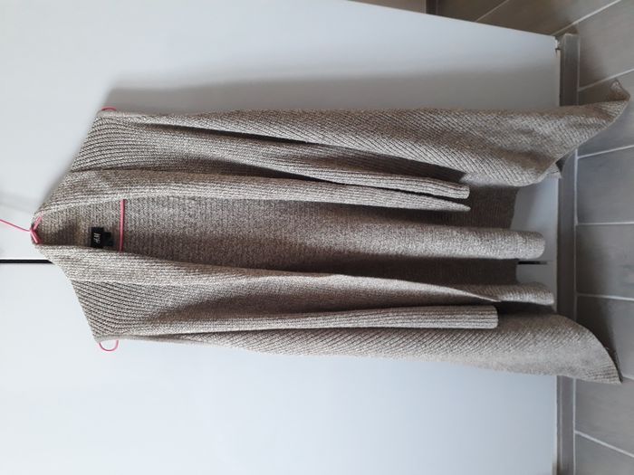 Gilet , cape , manteau H & M marron taille XS , S  ( 34 , 36 )