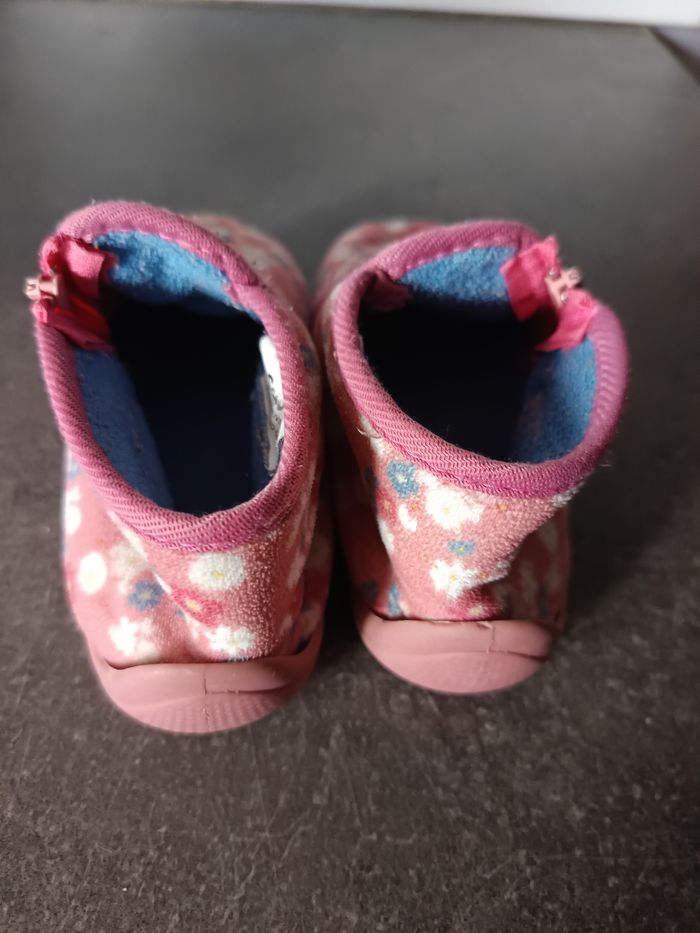 Chaussons hello Kitty 22 - photo numéro 3