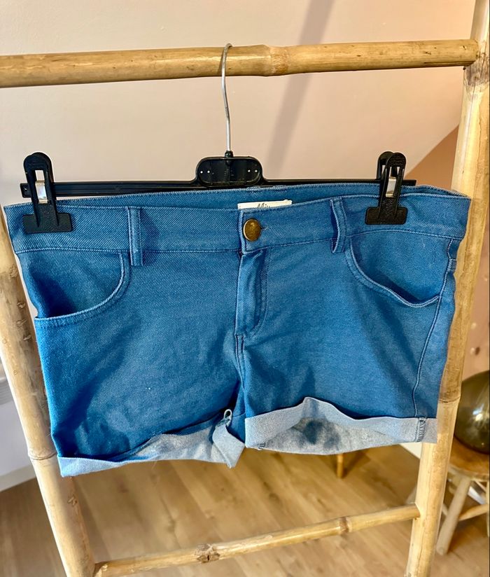 💜 Short bleu mim taille 40 💜 - photo numéro 3