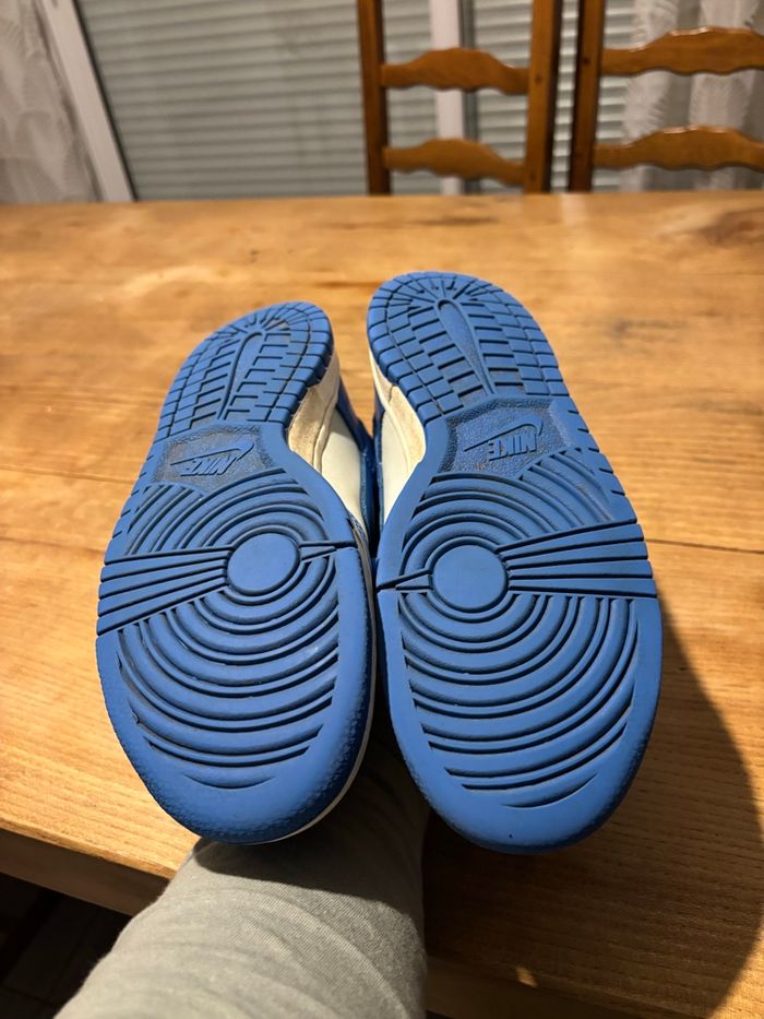 Tennis Nike t 40,5 - photo numéro 3