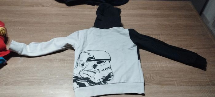 4 sweats à capuche taille 7/8 ans - photo numéro 18
