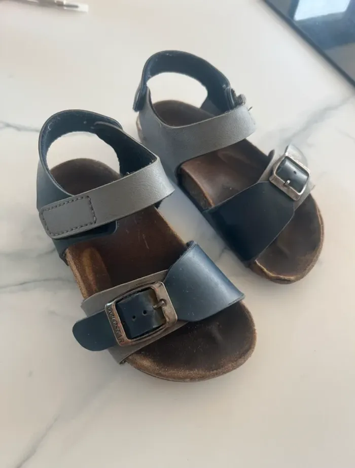 Sandales Goldstar 26 - photo numéro 2