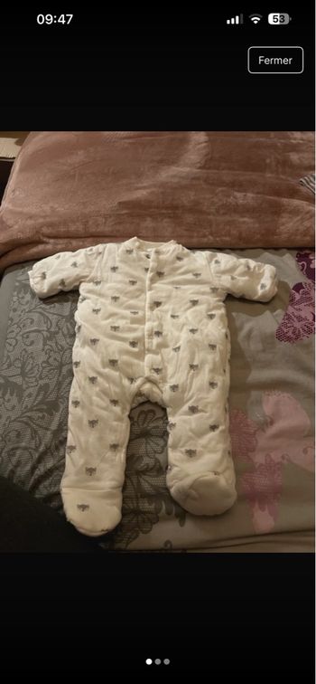 Pyjama chaud taille 3 mois , très bon état 