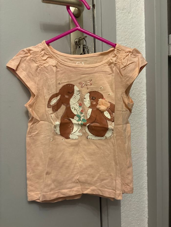 T-shirt manches courtes c&a 3 ans - photo numéro 1