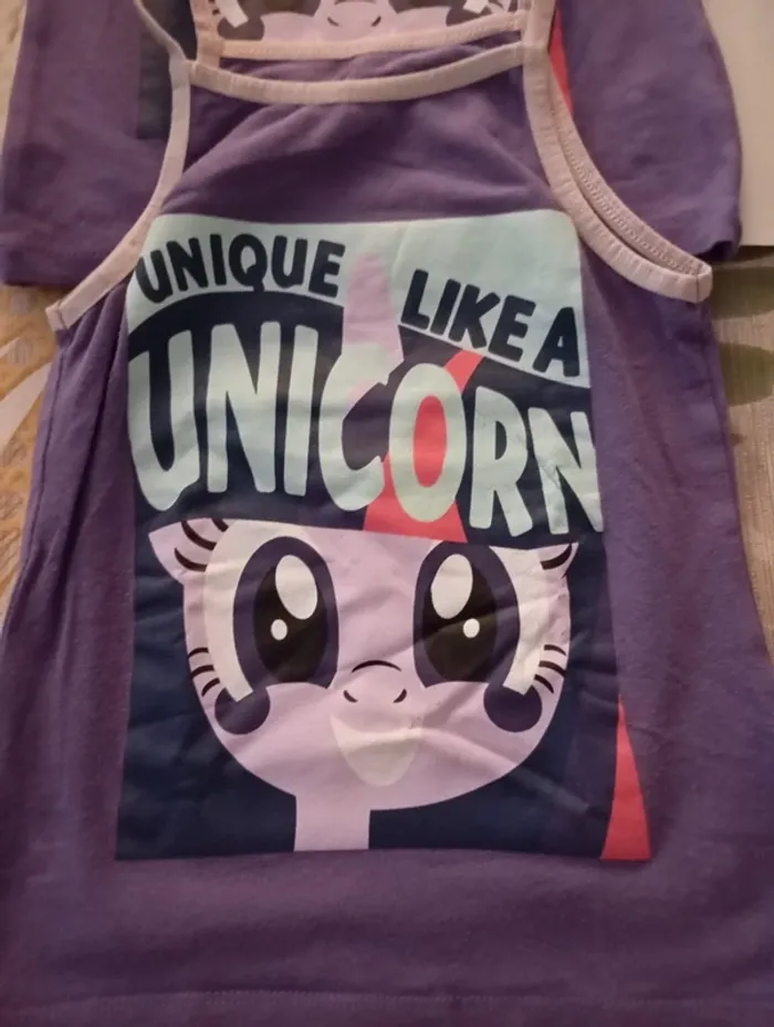 Lot de débardeurs licorne 2/4 ans(377) - photo numéro 3