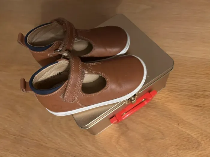 Chaussures semi ouverte 22/23 - photo numéro 2