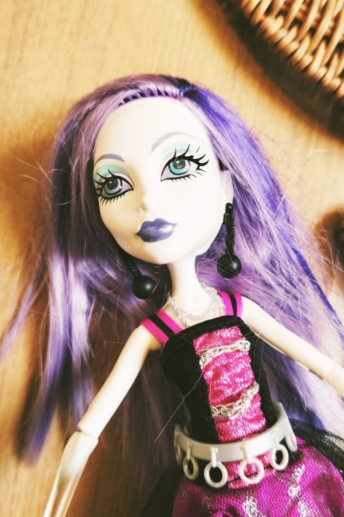 🦇 Poupée Monster high Spectra Ghoul's alive sonore et lumineuse Mattel - photo numéro 3