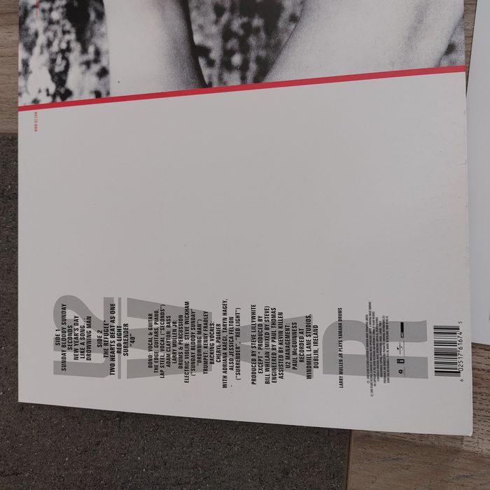 Vinyle U2 - WAR 2008 - photo numéro 4