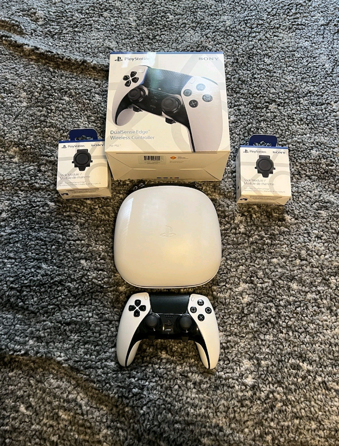 Playstation 5 pro - photo numéro 2