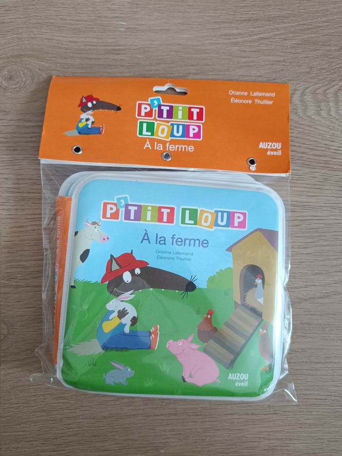 Livre de bain p'tit loup à la ferme