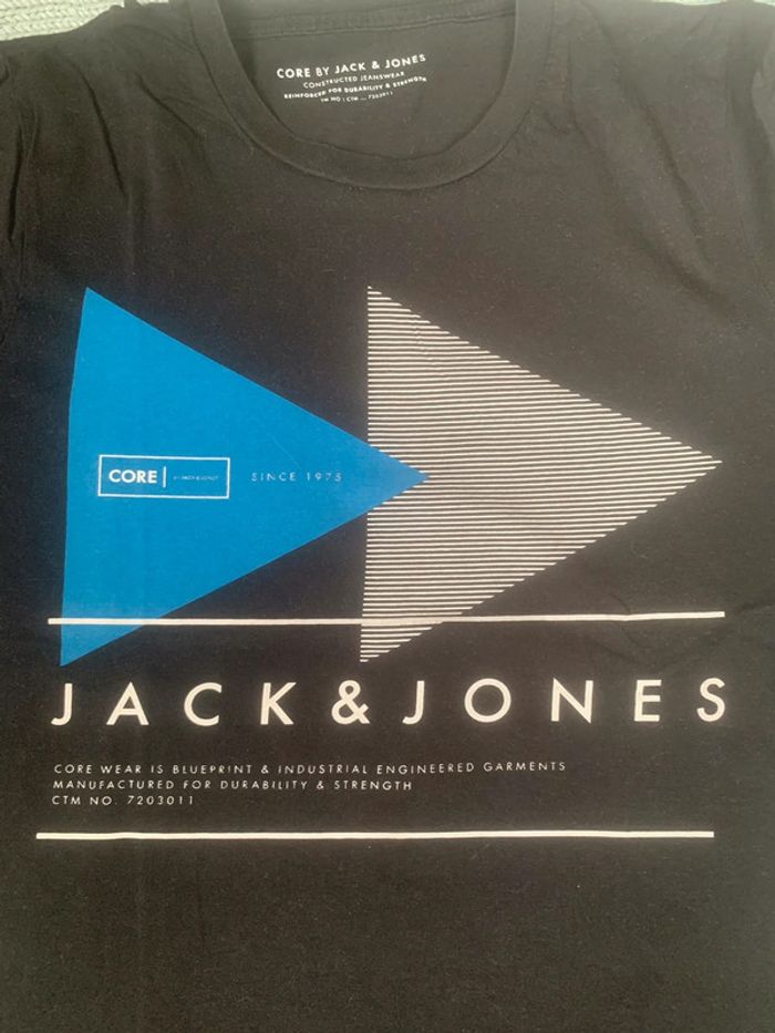 T shirt taille M - photo numéro 2
