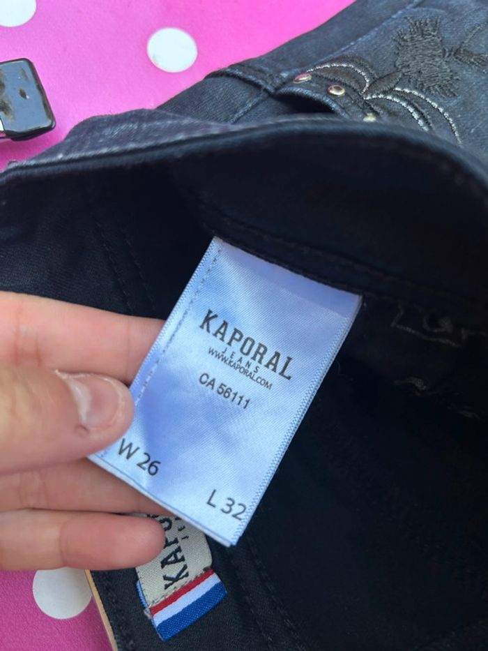Jean bleu foncée kaporal slim brodé W26L32 femme - photo numéro 10