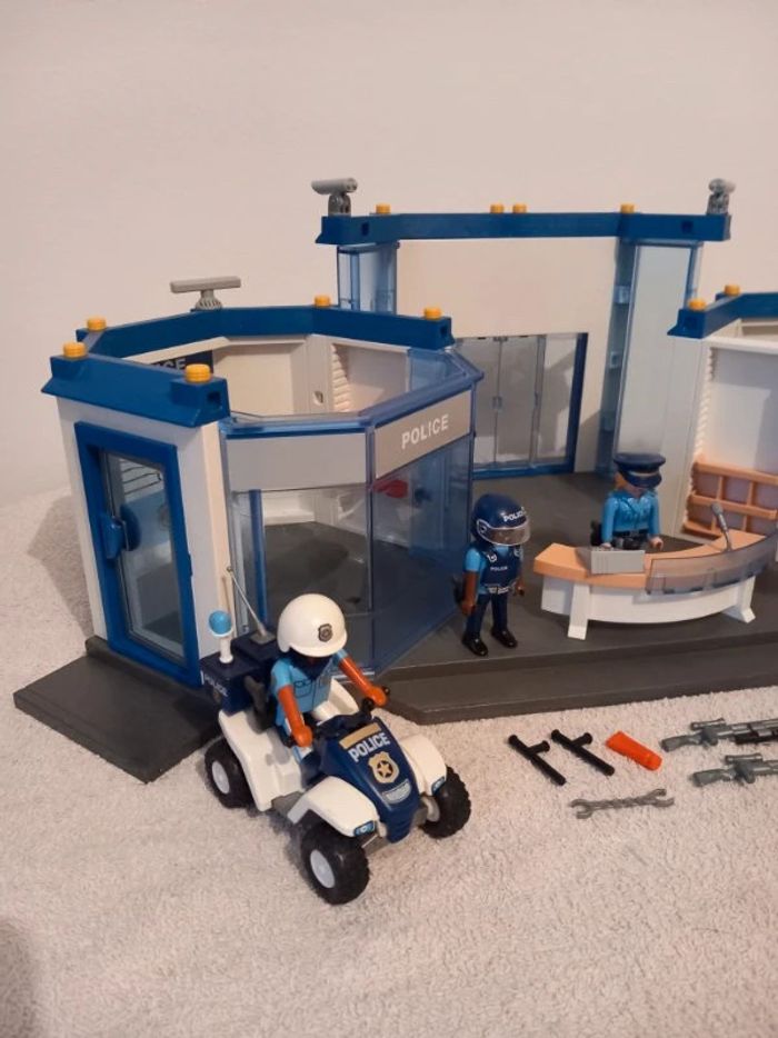Commissariat de police + quad Playmobil - photo numéro 2