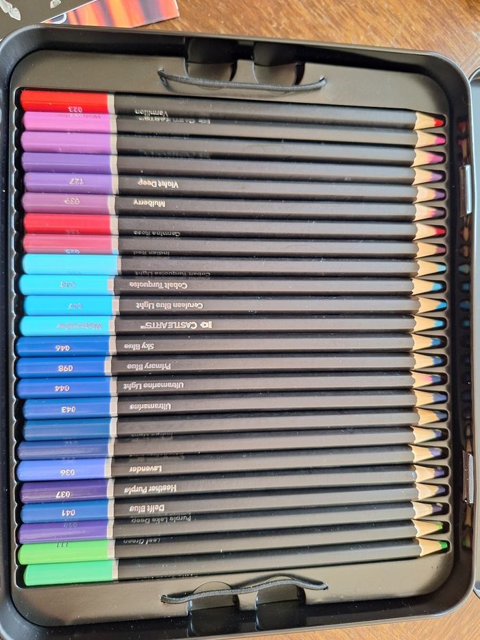 Crayon de couleur Castle Arts 72 - photo numéro 4