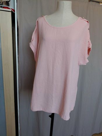 Très jolie blouse femme T U 