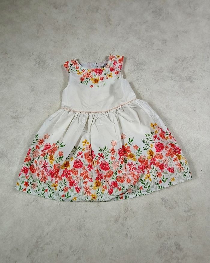 Robe fleurie Primark fille 12-18 mois