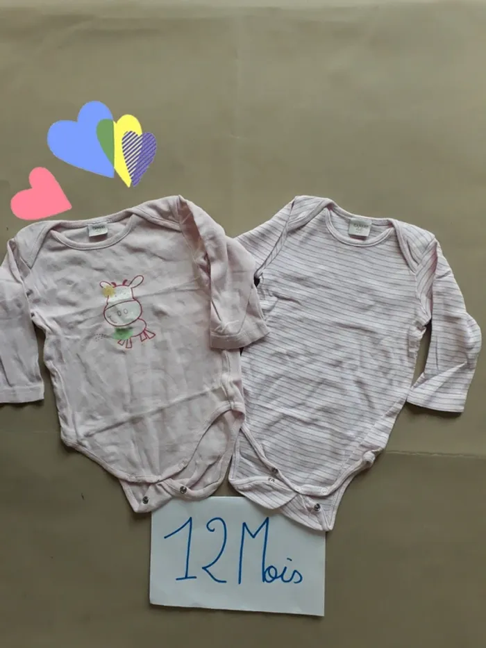 Lot 2 Bodys ML 12 Mois