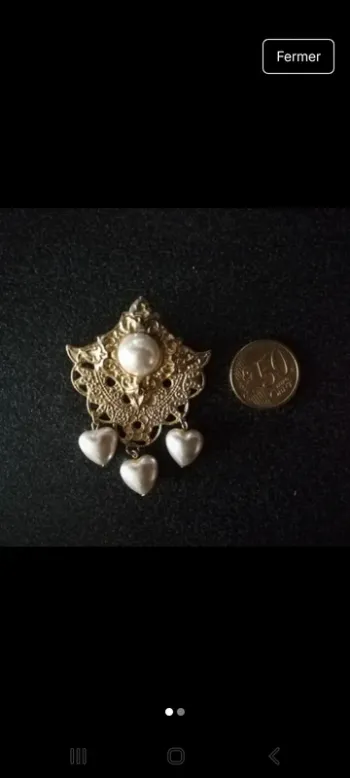 Ravissante broche originale vintage chic perles coeur