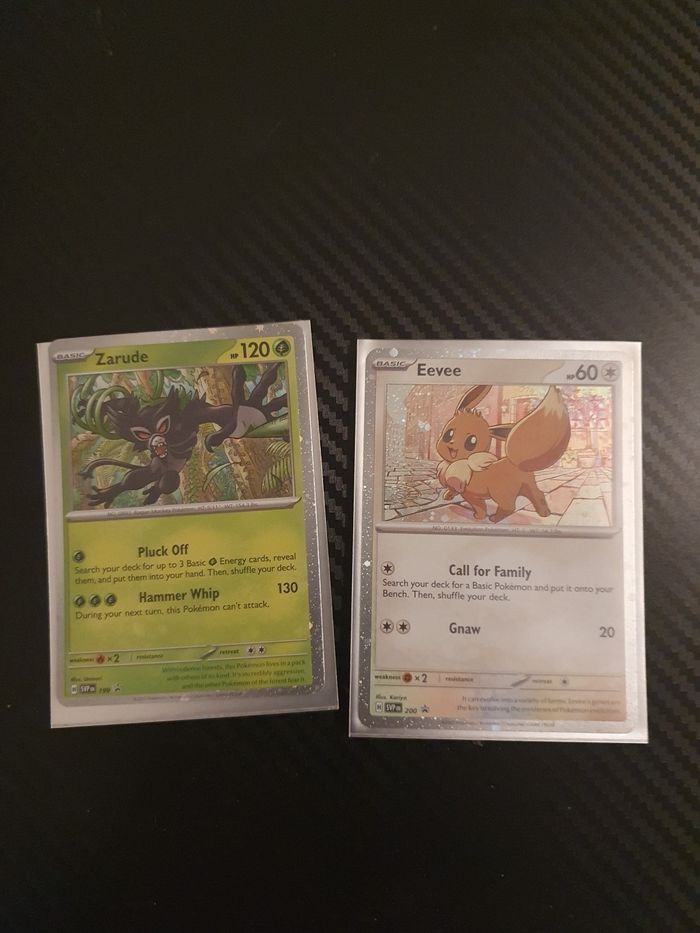 Carte pokemon evee evoli promo svp200 et zarude svp199