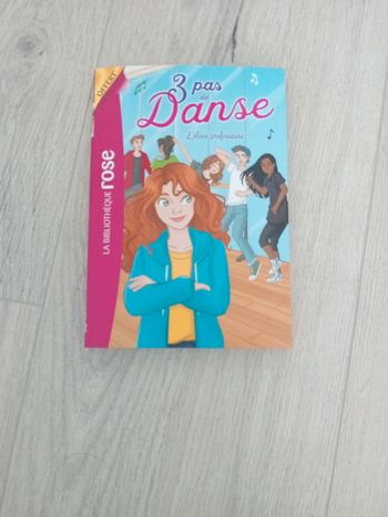 Bibliothèque rose : 3 pas de danse