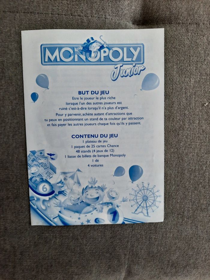 Jeu de société Monopoly Junior à la Fête Forraine - photo numéro 4