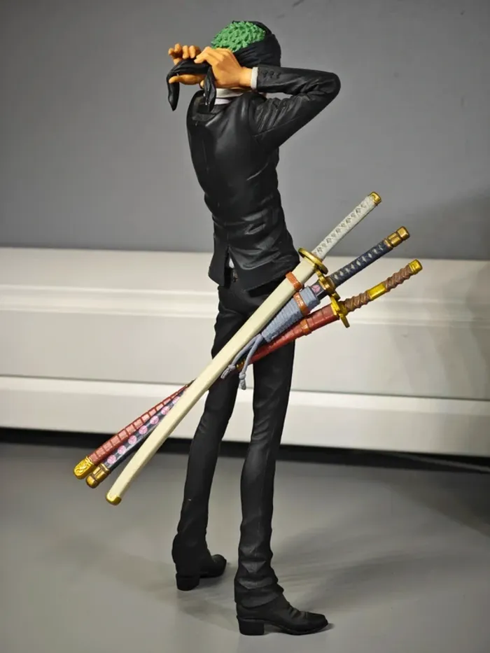 Figurine One Piece : Roronoa Zoro 26cm Banpresto King of Artist avec boite - photo numéro 6